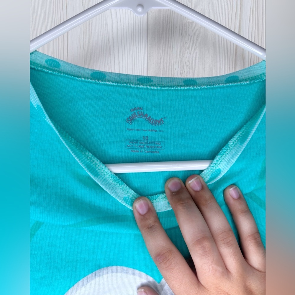 SQUISHMALLOW Girls Long Sleeve Pajama Top - Picture 5 of 6